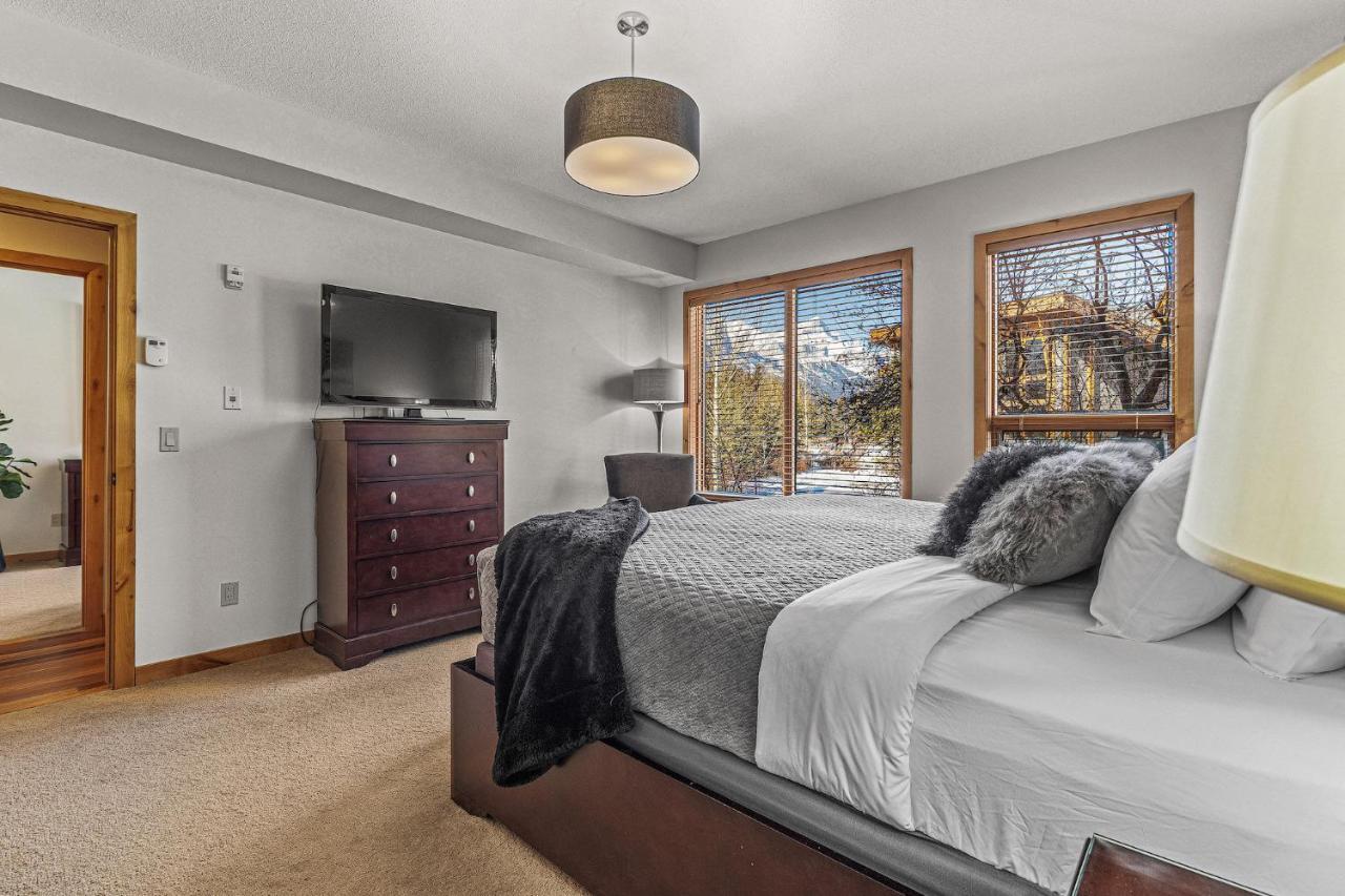 3 Bedroom Condo By Canadian Rockies Vacation Rentals Кенмор Екстер'єр фото