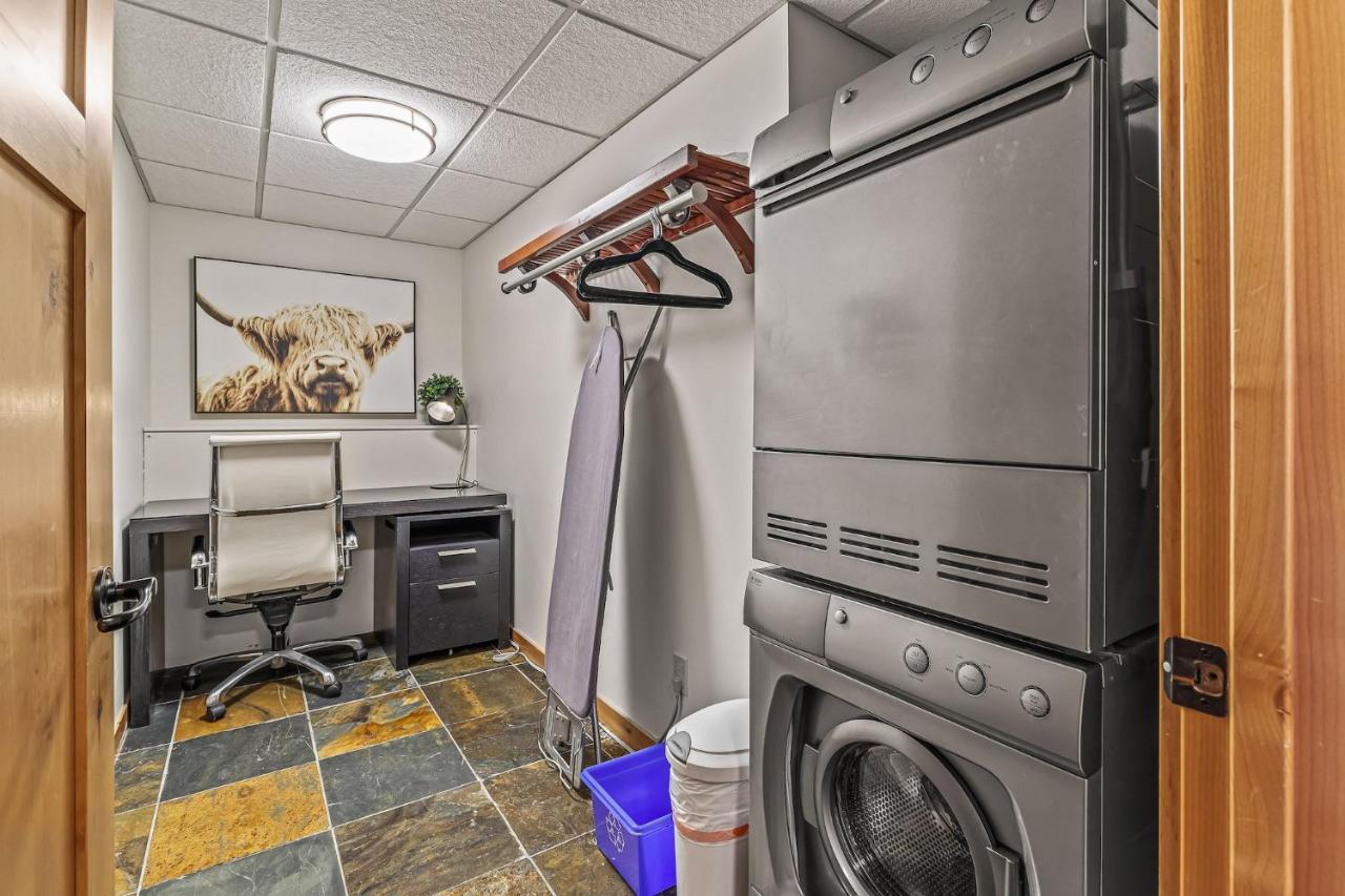 3 Bedroom Condo By Canadian Rockies Vacation Rentals Кенмор Екстер'єр фото